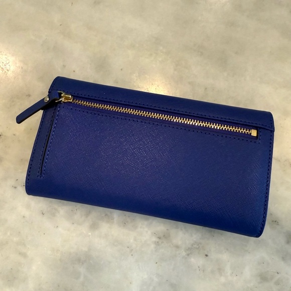 Kate Spade Wallet - Picture 2 of 11